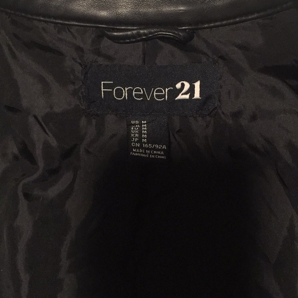 Forever 21 , Faux Jacket - Picture 4 of 5